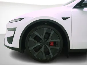 Tesla Model Y Performance AWD