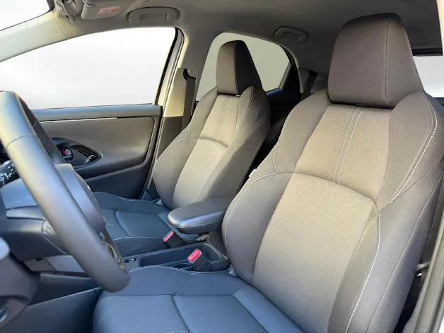 Toyota Yaris 1.5 VVT-i HSD Trend