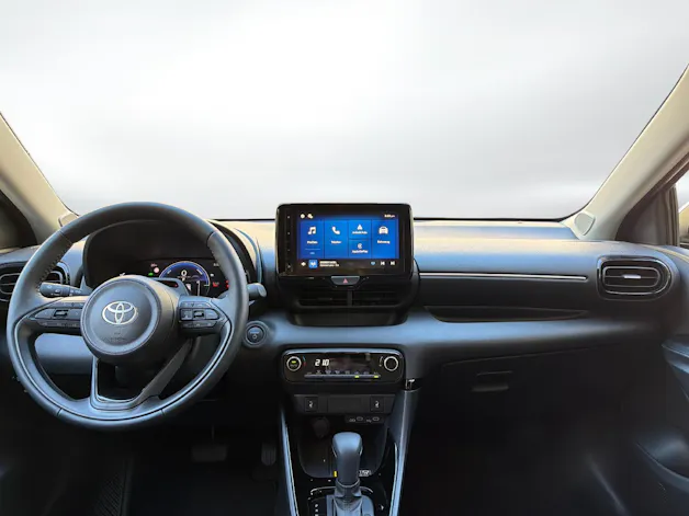 Toyota Yaris 1.5 VVT-i HSD Trend
