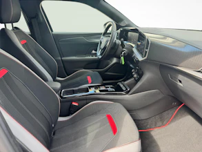 https://vehicle.imgix.net/4345958/014cb92f-6e40-40b9-8a57-0395fed8d6c2.jpg