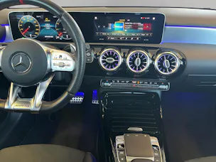 Mercedes-Benz A 35 AMG 4Matic Speedshift (CH)