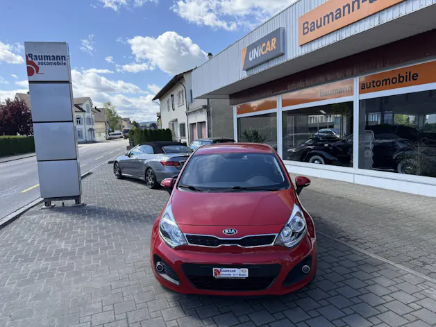 Kia Rio 1.4 CVVT Trend