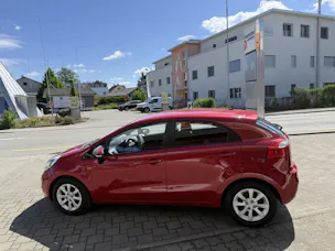 Kia Rio 1.4 CVVT Trend
