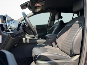 https://vehicle.imgix.net/4346007/2dcc378b-6934-4b84-bce2-f7da34d368f4.jpg