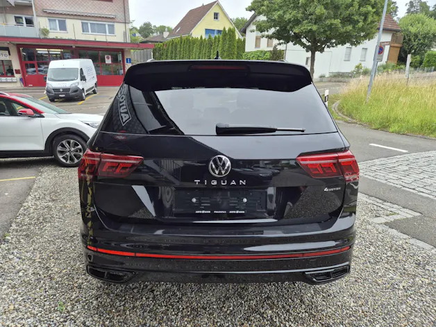 VW Tiguan 2.0 TSI R-Line DSG Black Style