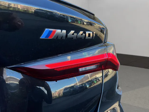 BMW M440i xDrive 48V Coupé Steptronic (CH)