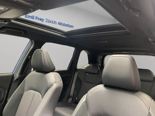 Subaru Forester Station 2.0i e-Boxer Luxury