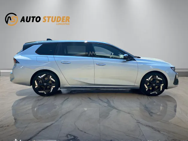 Opel Astra L Sports Tourer 1.6 T PHEV 225 GSe