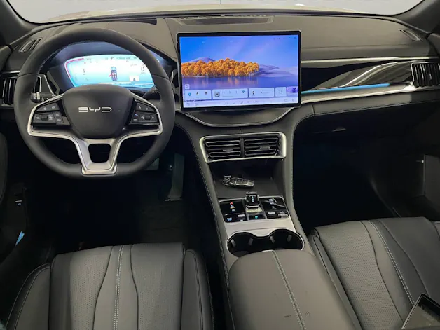 BYD Seal U DM-i Design AWD