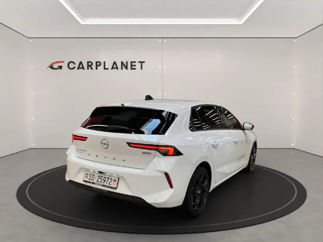 Opel Astra 1.2 T Hybrid Edition