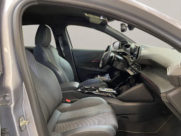 Peugeot 208 1.2 Hybrid 145 GT