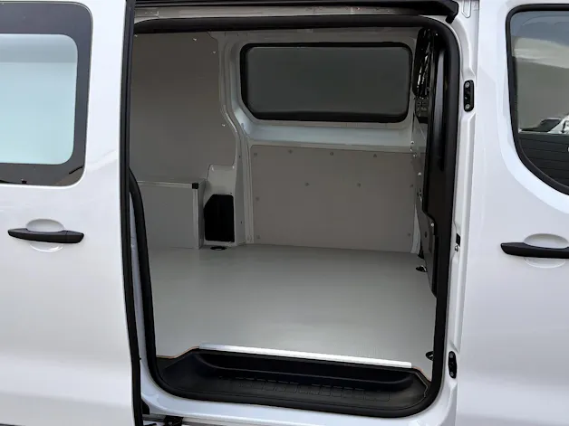 Opel Vivaro Cargo 1.5 D 120 S/S