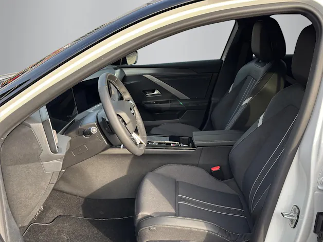 Opel Astra L Sports Tourer 1.2 T 130 GS