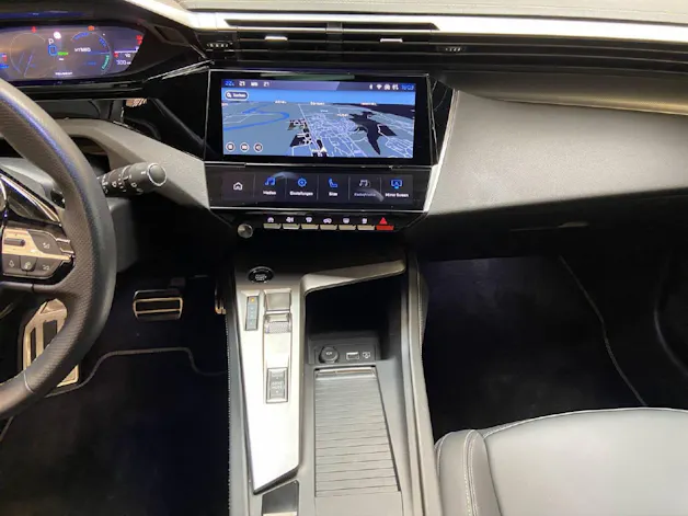 Peugeot 308 SW 1.6 PHEV 225 GT