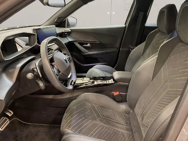 Peugeot 2008 1.2 PureTech 130 GT