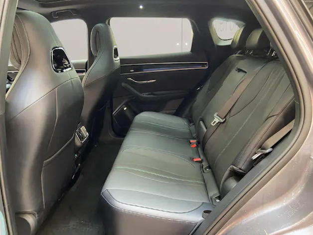 BYD Seal U DM-i Design AWD