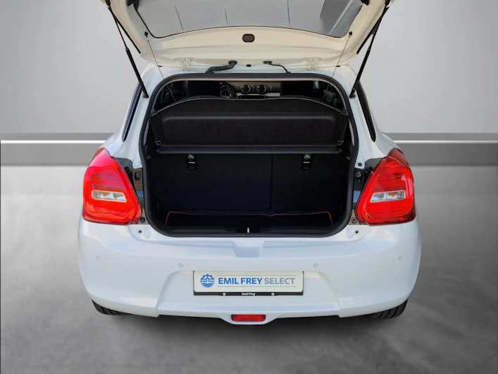 image du véhicule SUZUKI SWIFT