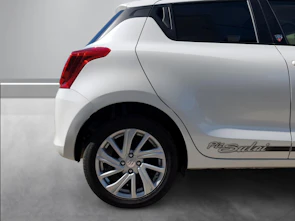 image du véhicule SUZUKI Swift 1.2 Piz Sulai Hybrid 4x4