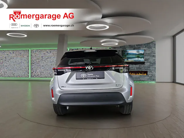 Toyota Yaris Cross 1.5 VVT-i HSD Trend AWD-i