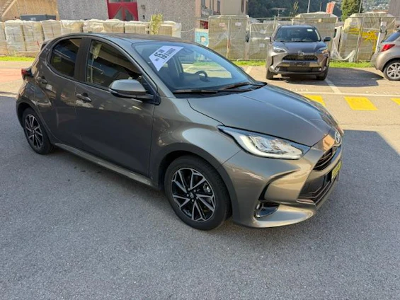 immagine del veicolo 2 immagine del veicolo 2