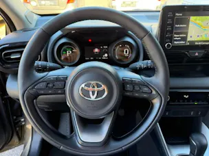 Toyota Yaris 1.5 VVT-i HSD Trend