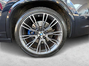 https://vehicle.imgix.net/4346303/fe4698ec-723b-4725-96f2-045bd2a43d13.jpg