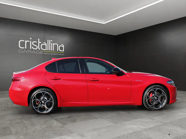 Alfa Romeo Giulia 2.2 D Q4 210 Veloce
