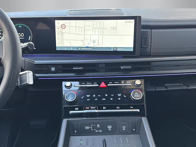Hyundai Santa Fe 1.6 T-GDi HEV Calligraphy Swiss Edition