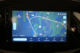 https://vehicle.imgix.net/4346338/b66dc1b1-e29f-4ea6-8d05-a6346630e6db.jpg