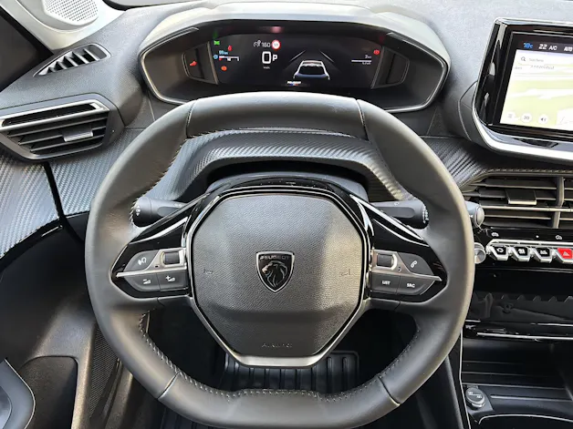 Peugeot 208 1.2 Hybrid Allure Premium