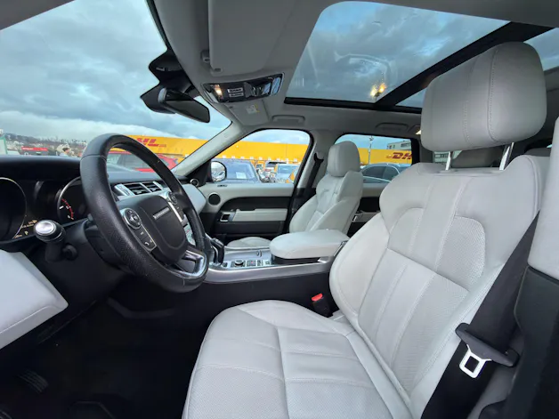 Land Rover Range Rover Sport 3.0 TDV6 SE