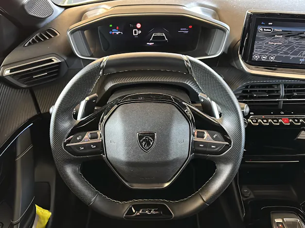 Peugeot 208 1.2 Hybrid 145 GT