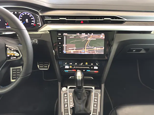 VW Arteon Shooting Brake 2.0 TSI R DSG 4m