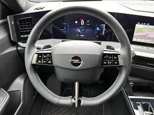 Opel Astra L 1.2 T Hybrid Edition