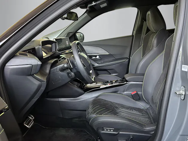 Peugeot 2008 1.2 PureTech 130 GT