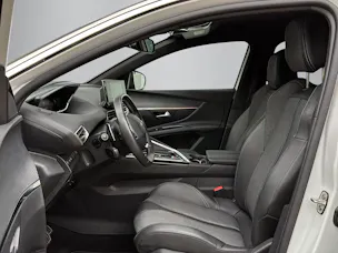 Peugeot 5008 1.5 BlueHDi Allure Pack