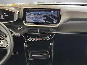 Peugeot 2008 1.2 Hybrid 145 GT