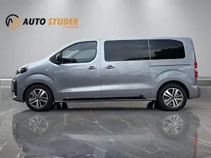 Peugeot Traveller 2.2 BlueHDi Family Edition S/S