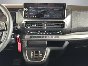 Peugeot Traveller 2.2 BlueHDi Family Edition S/S