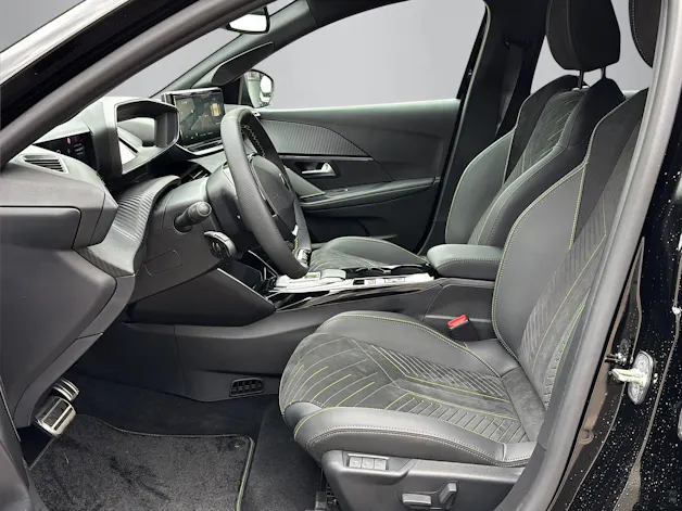 Peugeot 208 1.2 Hybrid 145 GT