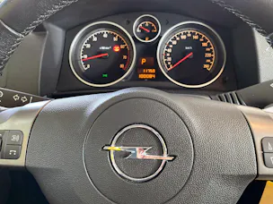 Opel Astra H 1.8i 16V 125 Enjoy