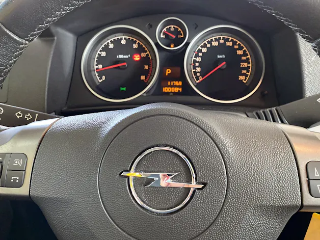 Opel Astra H 1.8i 16V 125 Enjoy