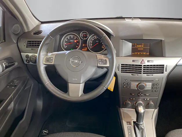 Opel Astra H 1.8i 16V 125 Enjoy