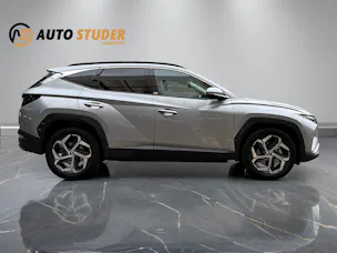 Hyundai Tucson 1.6 T-GDi HEV Amplia 4WD
