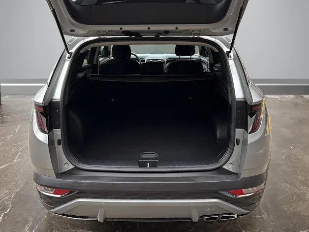 Hyundai Tucson 1.6 T-GDi HEV Amplia 4WD