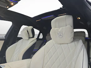 https://vehicle.imgix.net/4346468/61123c39-fc59-4efe-a1ec-9f0b2be27e16.jpg