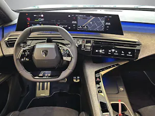 Peugeot 5008 1.6 PHEV 225 GT