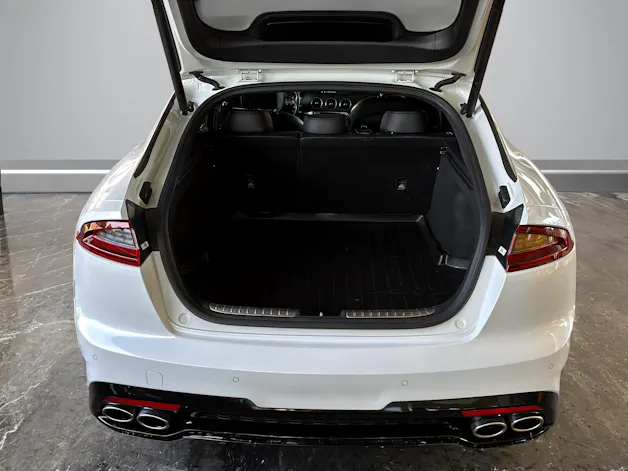 Kia Stinger GT 3.3 T-GDi