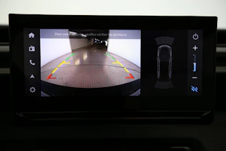 https://vehicle.imgix.net/4346498/2cee425a-b5eb-4de5-9f21-8f8bff655f3f.jpg