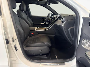 immagine del veicolo MERCEDES-BENZ GLC 450 d AMG Line 4matic + Gancio traino elettrico e Pneumatici invernali